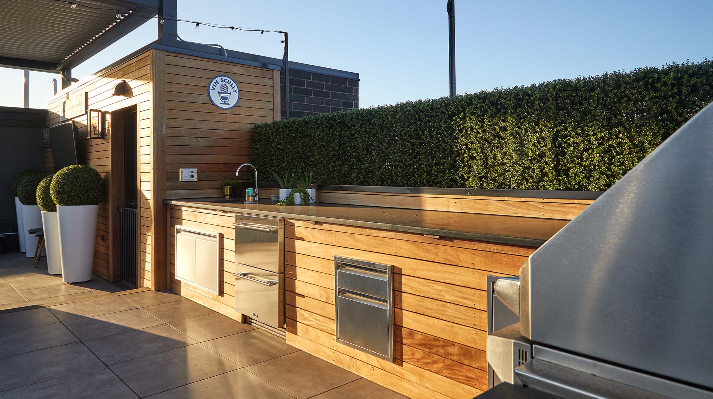 Chicago Roof Deck Custom Outdoor Kitchen Photo 3