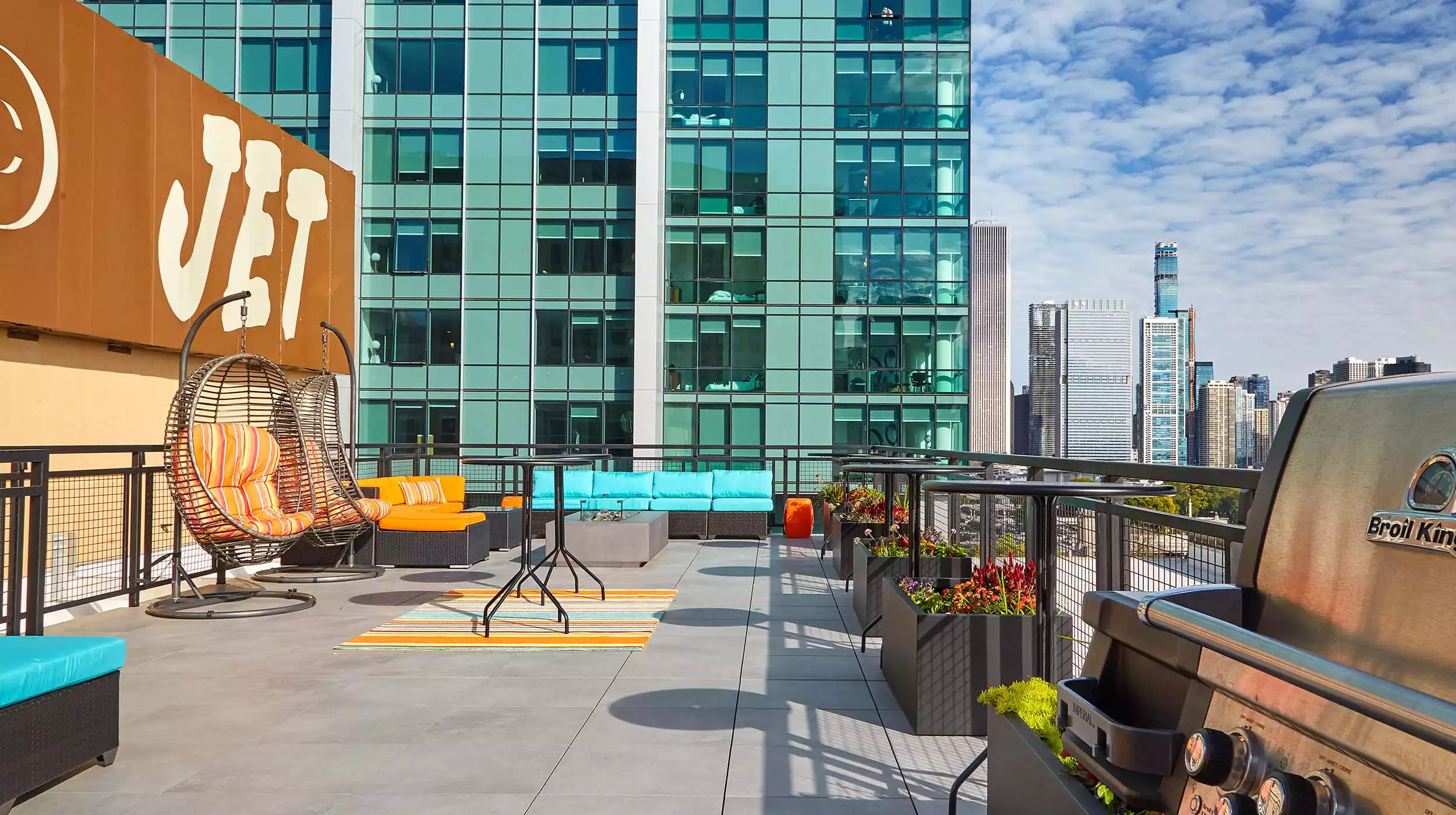 Chicago Roof Deck Projects Ebony Jet Building Photo 6