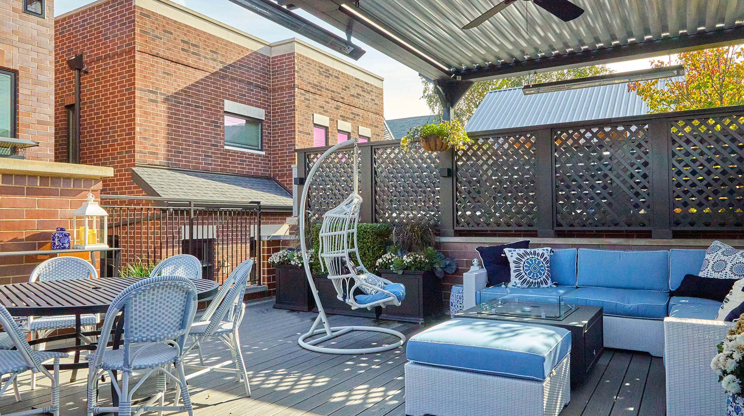 Chicago Roof Deck Composite decking Photo 3