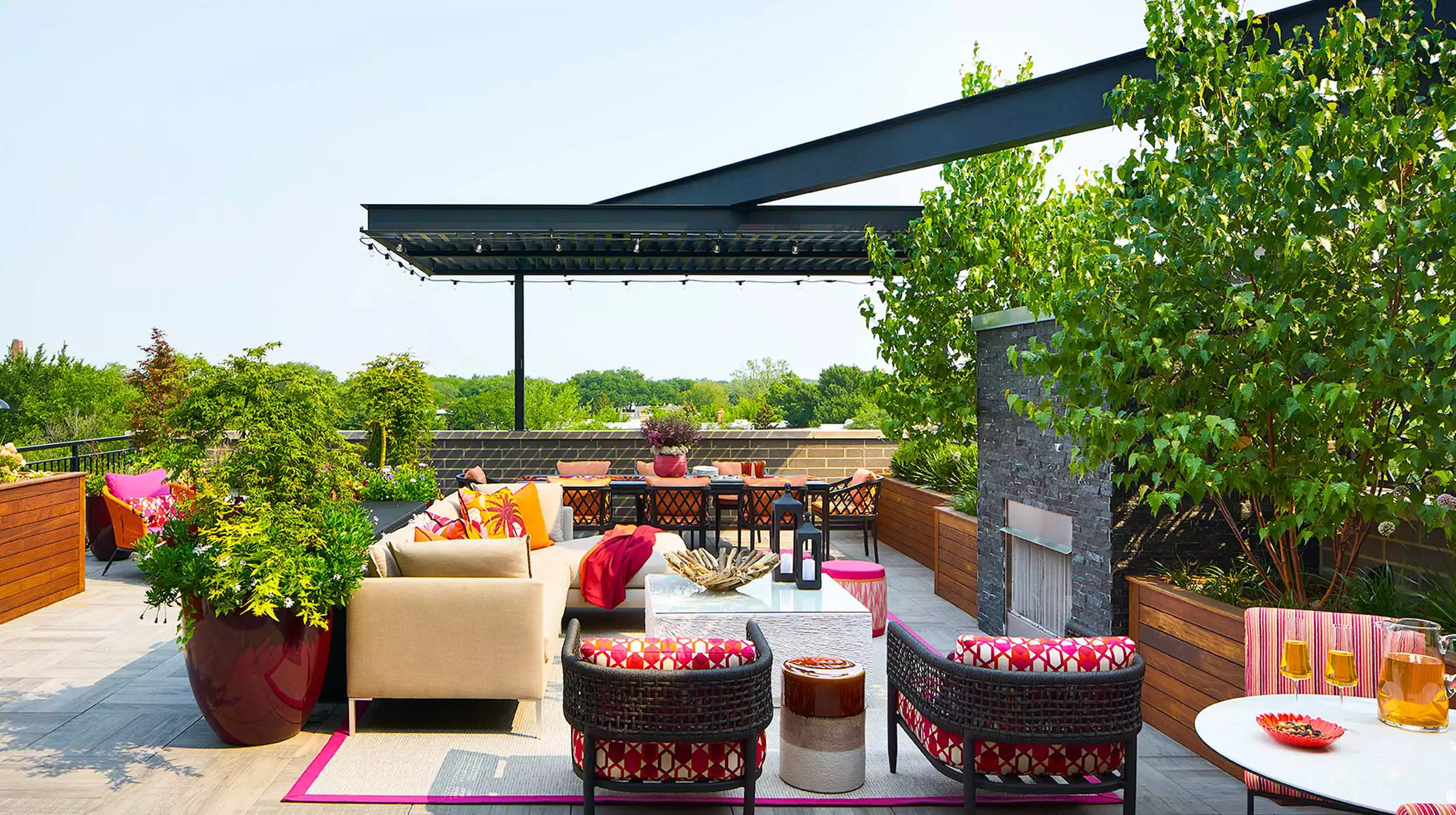 Chicago Roof Deck Projects Floating Steel Shade Structure Photo 3