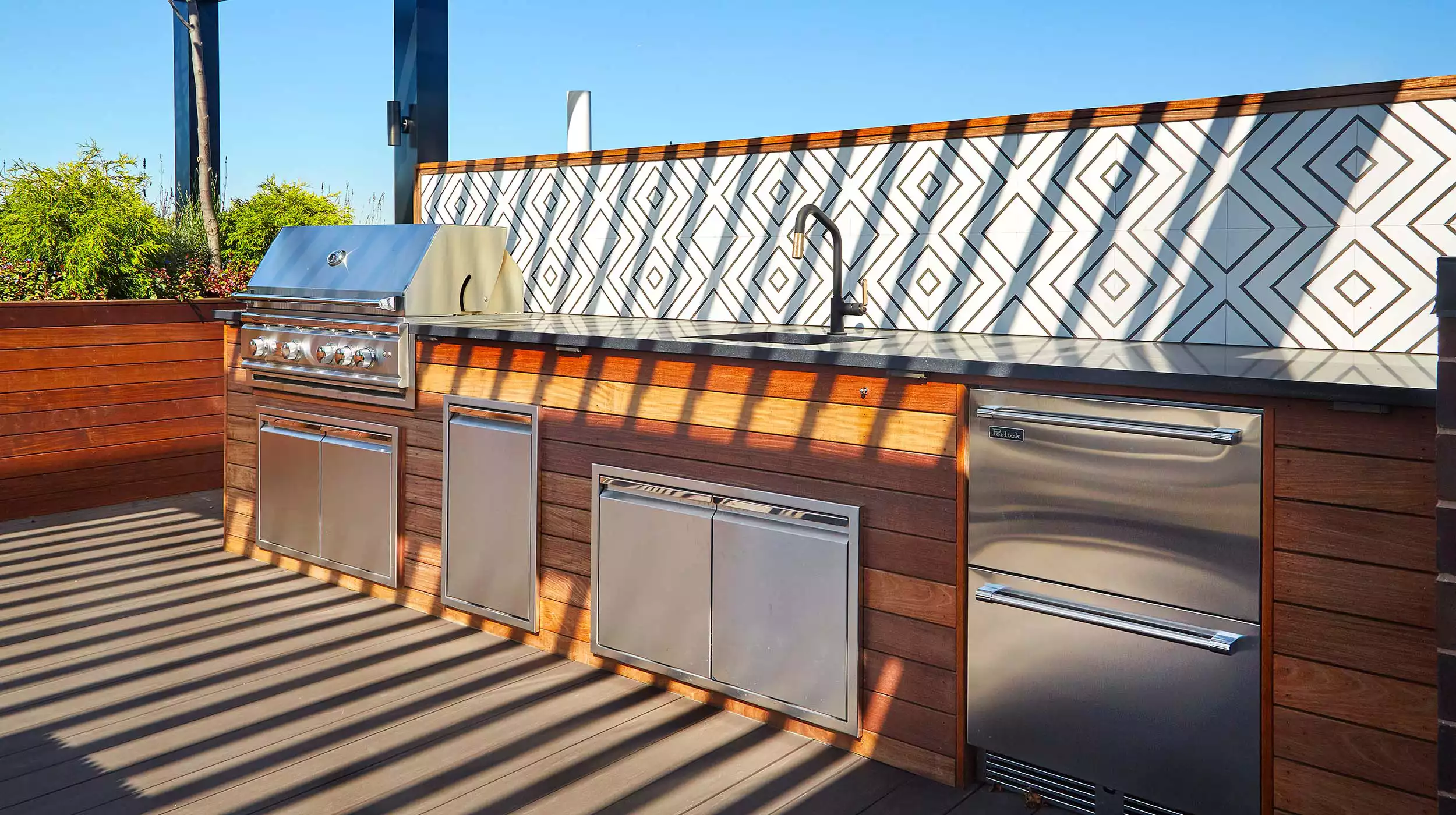 Chicago Roof Deck Synthetic decking Photo 3
