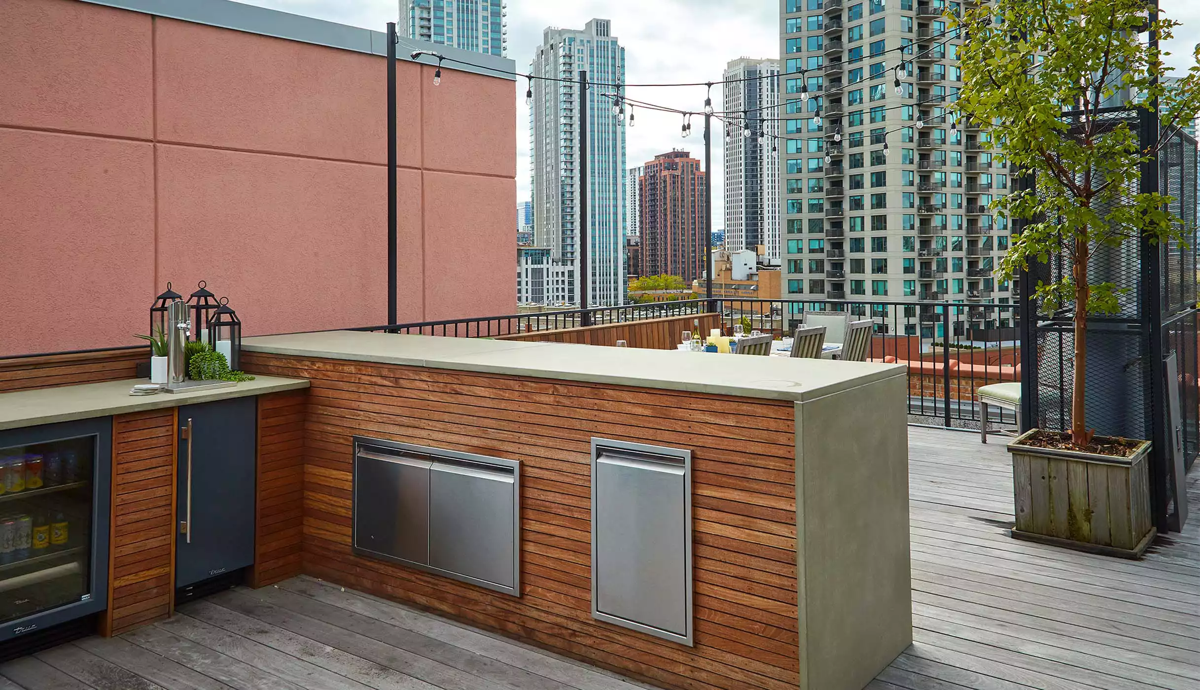 Chicago Roof Deck Projects Concrete Countertops & Shrubs Photo 1