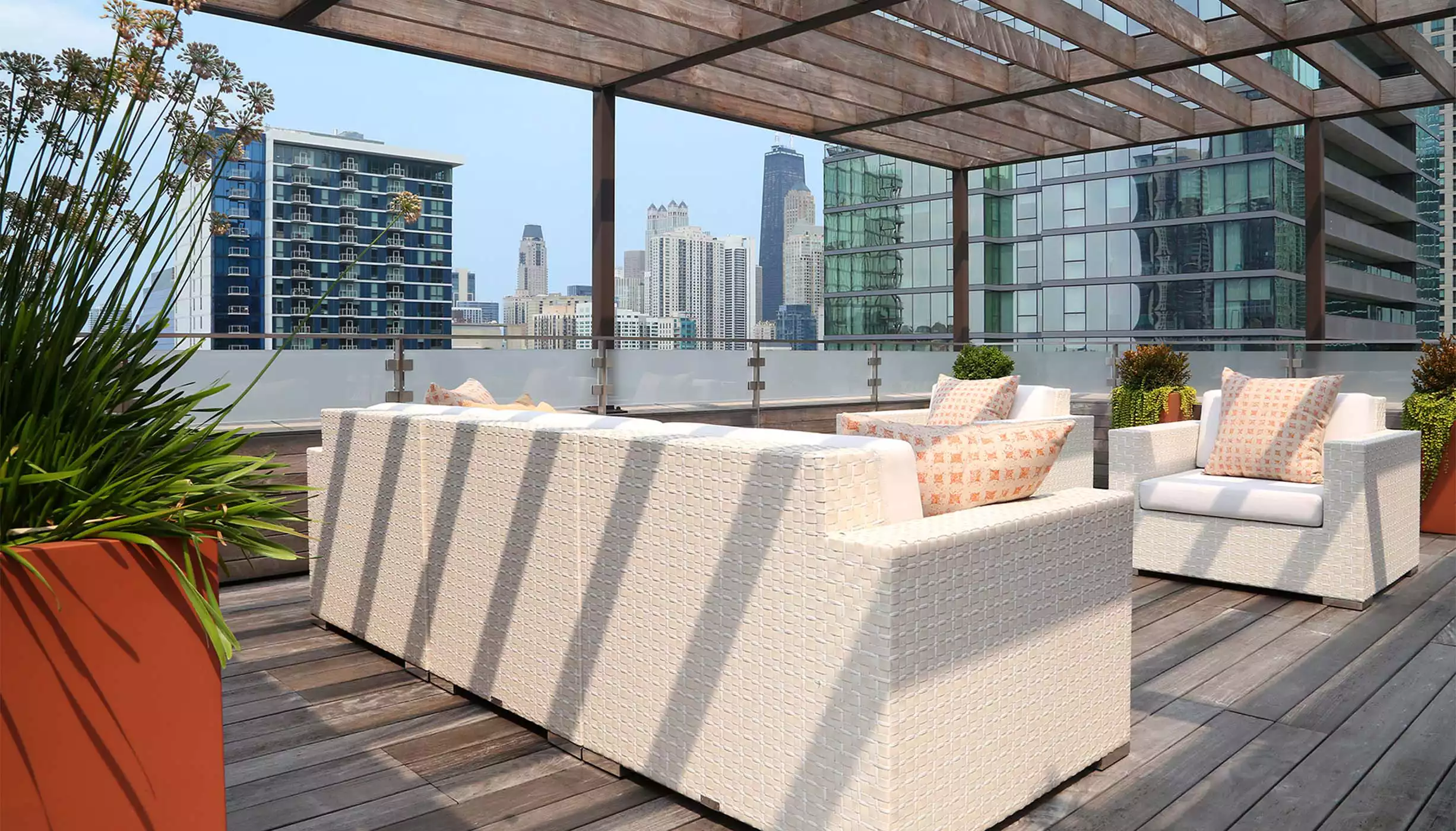Chicago Roof Deck Projects Highrise Haven Photo 6