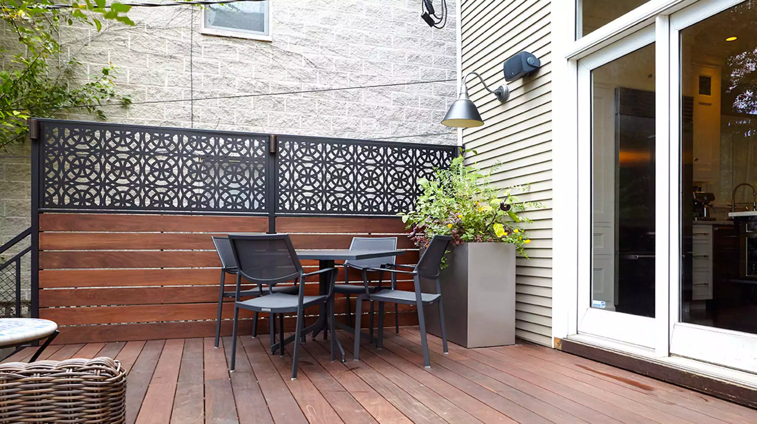 Chicago Roof Deck Aluminum planters Photo 1