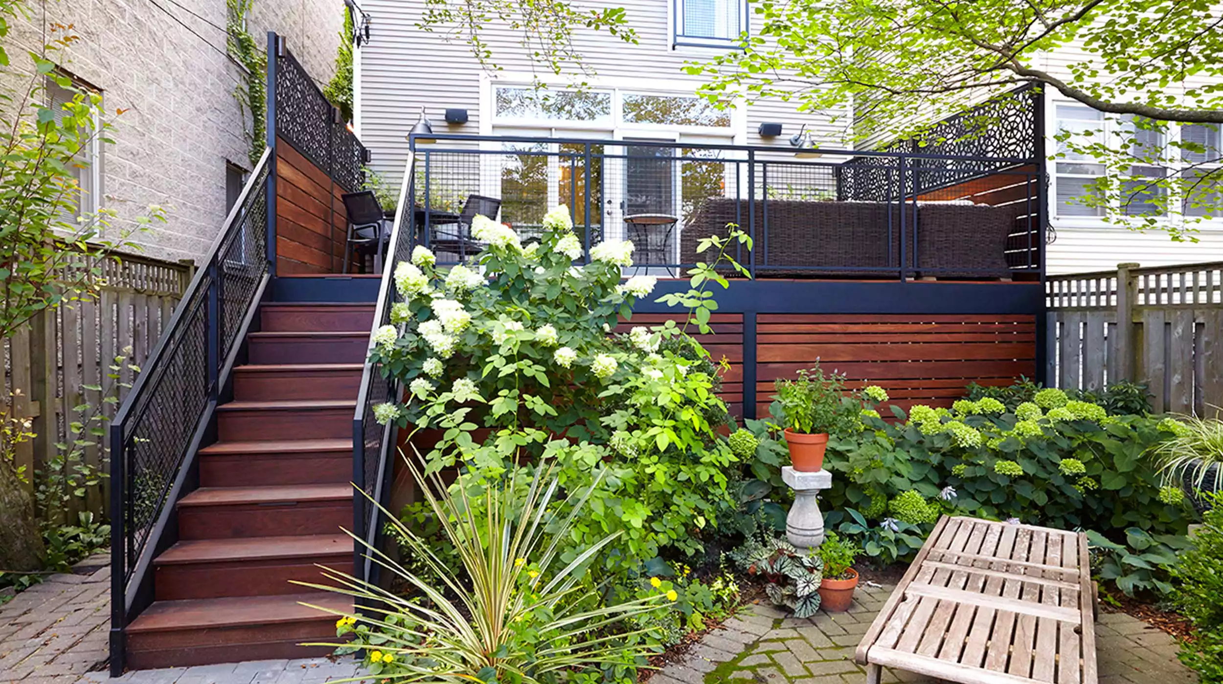 Chicago Roof Deck Projects a Tropical Hardwood Terrace 