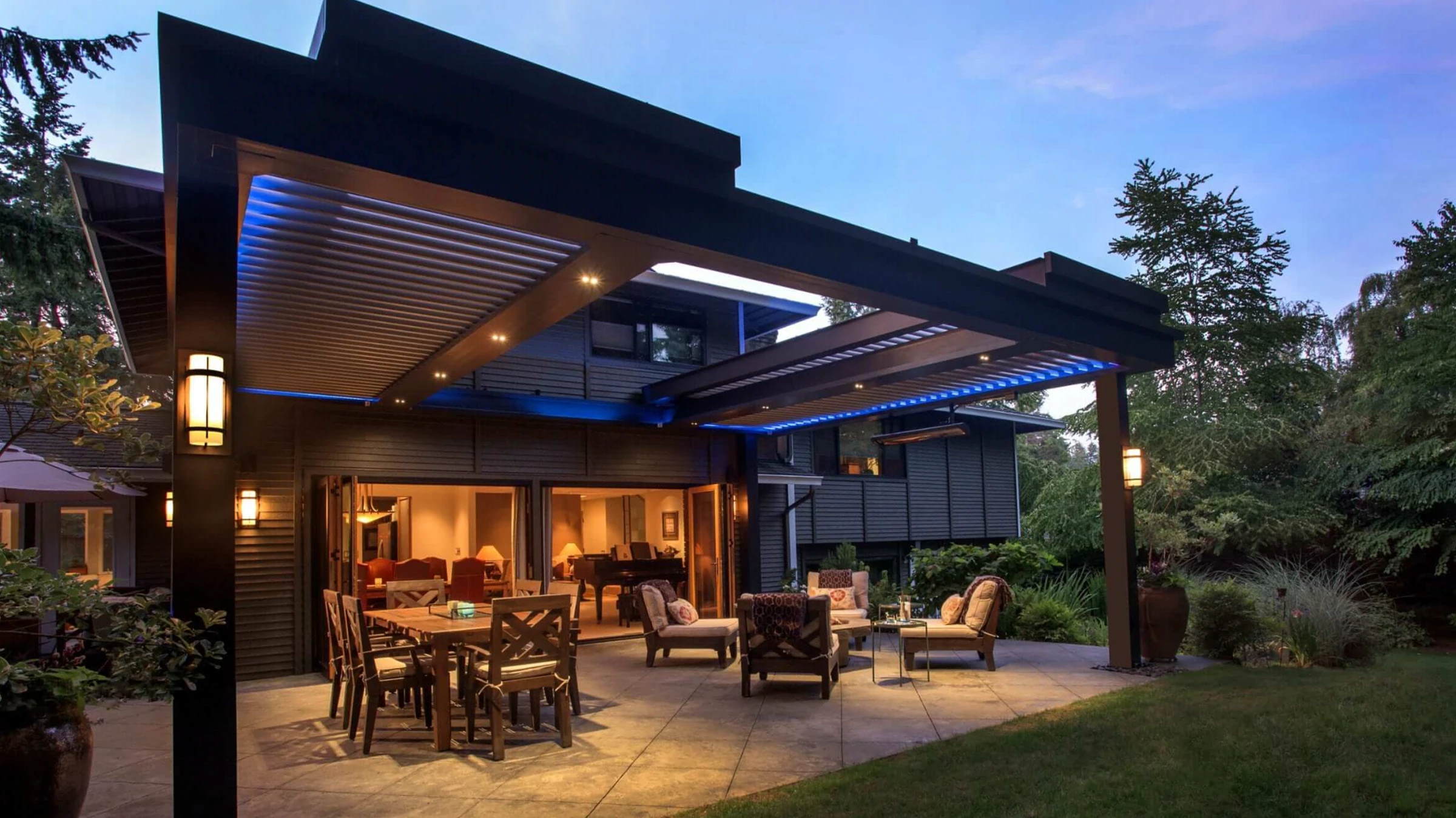 Chicago Roof Deck Pergola Interior LED lights Photo 1