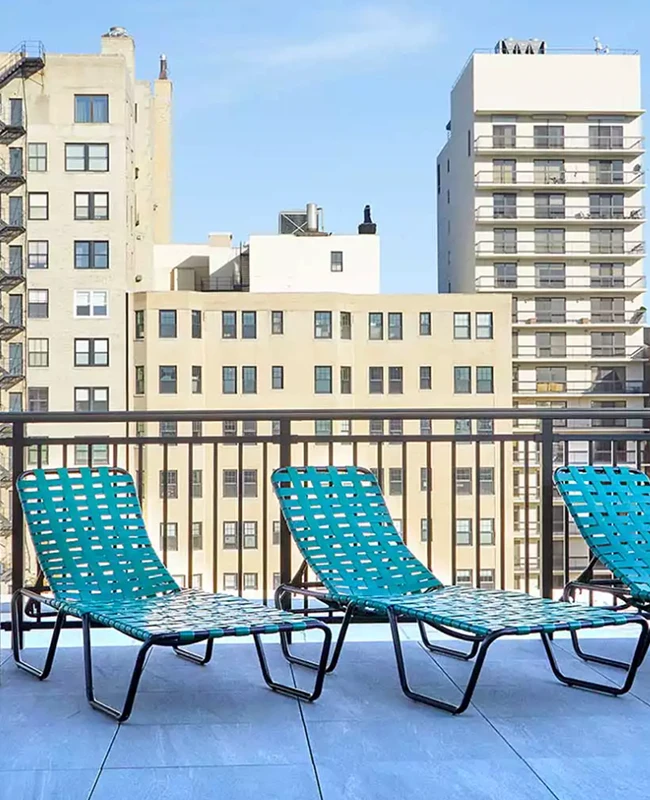 Chicago Roof Deck Team Outdoor daybeds 