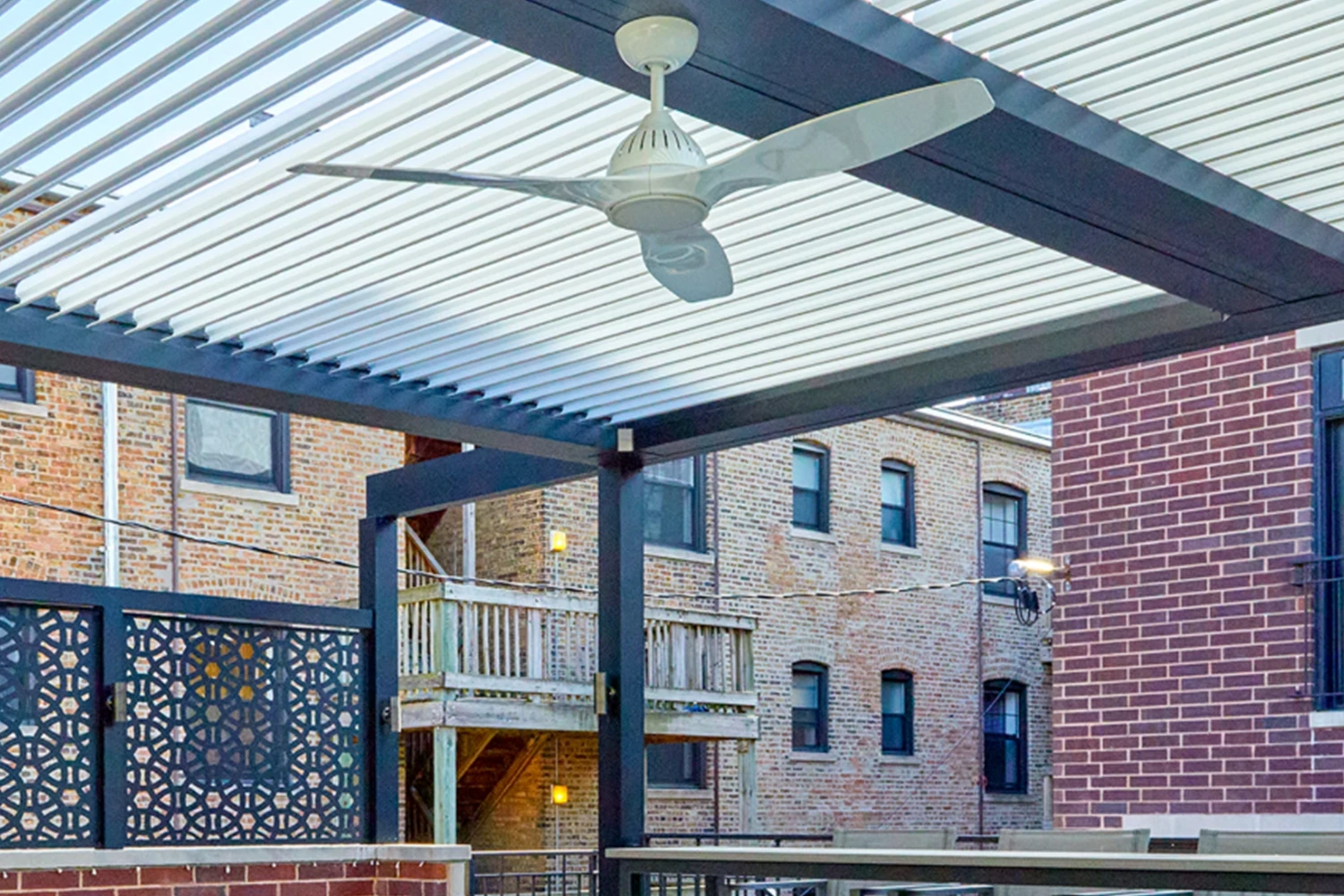 Chicago Roof Deck Pergola Ceiling Fan Photo 4