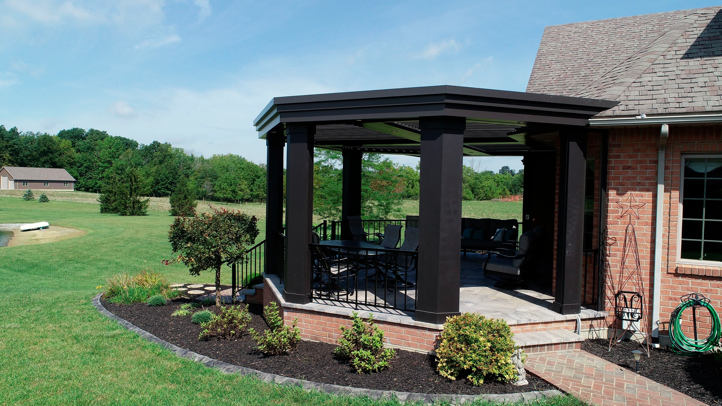Chicago Roof Deck Pergola Photo 4