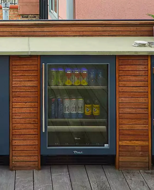 Chicago Roof Deck Team Outdoor beverage center 