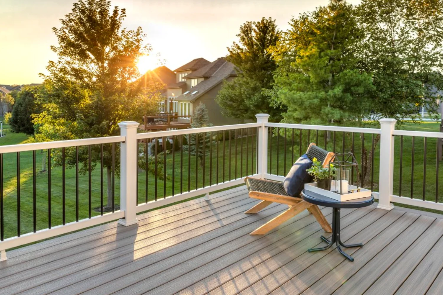 Chicago Roof Deck Wood railing Photo 1
